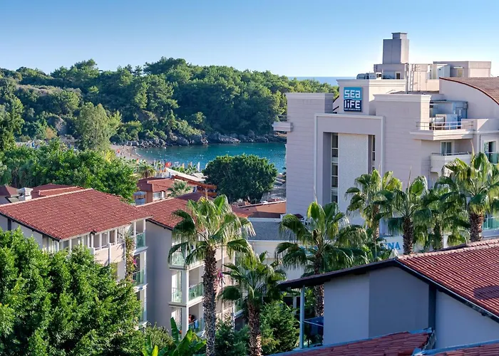 Sealife Buket & BeachResort Hotel